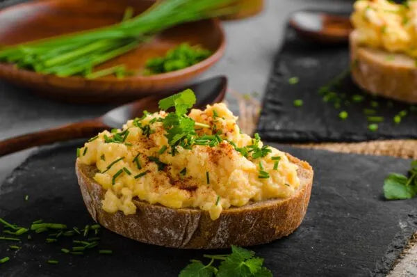 Smoky Chilli Scrambled Eggs