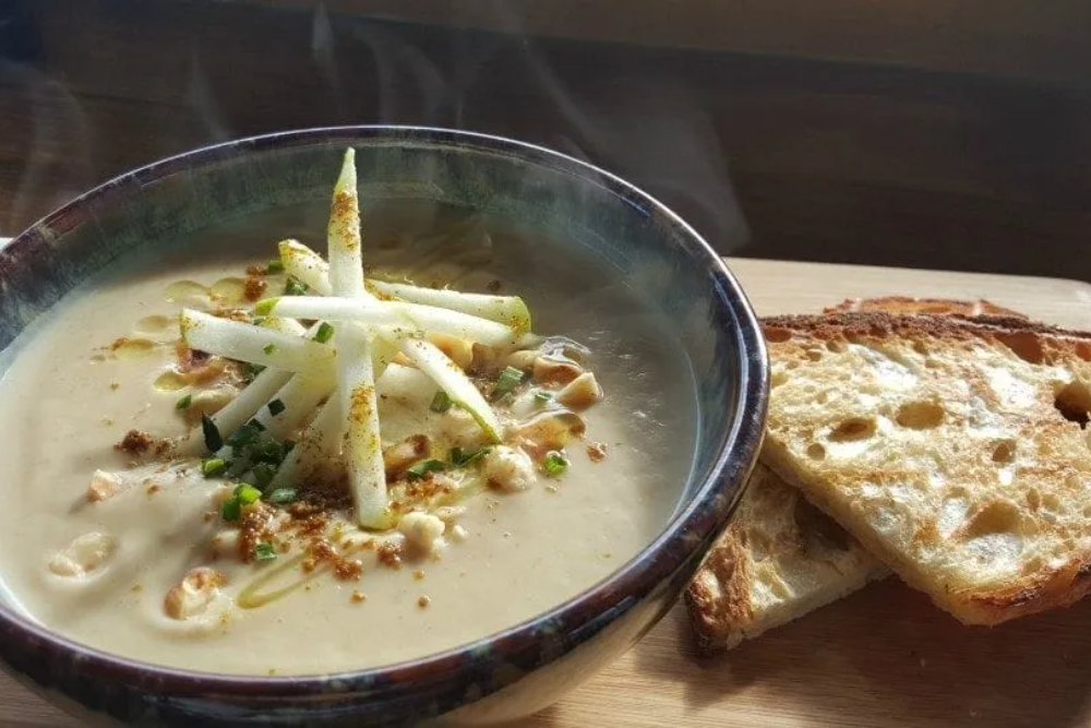 Cream of celeriac soup with vadouvan spices